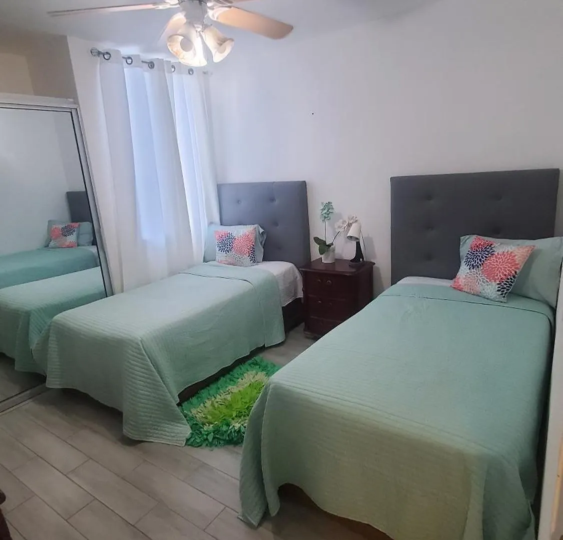 Los Jardines 1 De Pueblo Bavaro 3 Bedroom 2 Bath Apt With Free Parking Punta Cana 0*,  República Dominicana